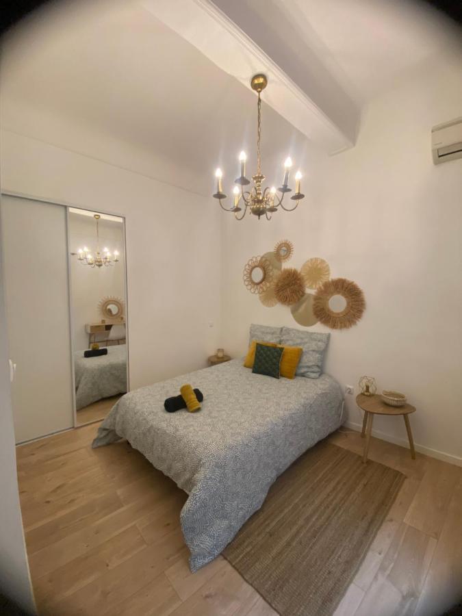 Le Casimir - Superbe T3 En Plein Centre Ville Renove Avec Gout - Wifi Безие Екстериор снимка